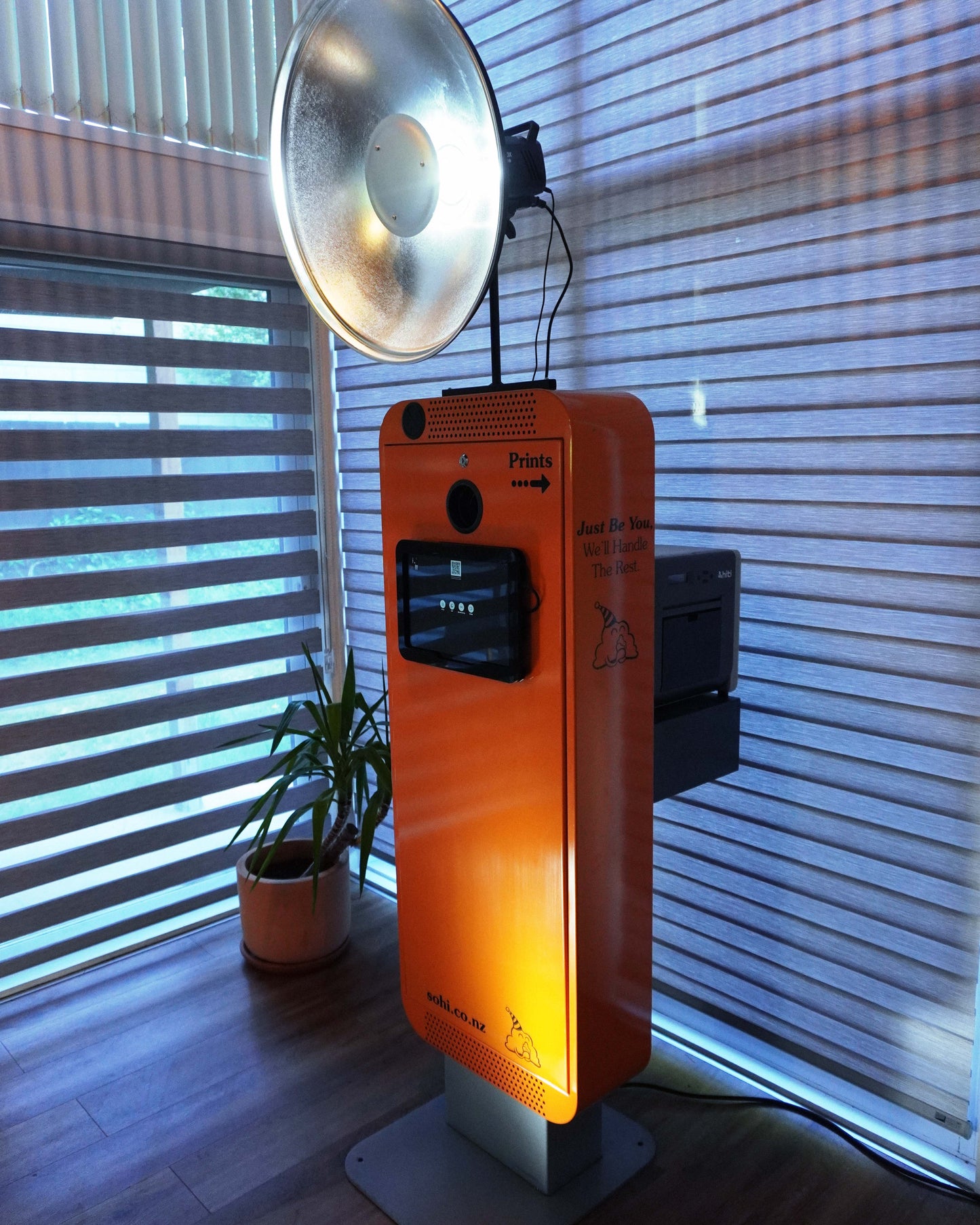Rental: The 'Orange Box' Photobooth (Christchurch) Sohi NZ