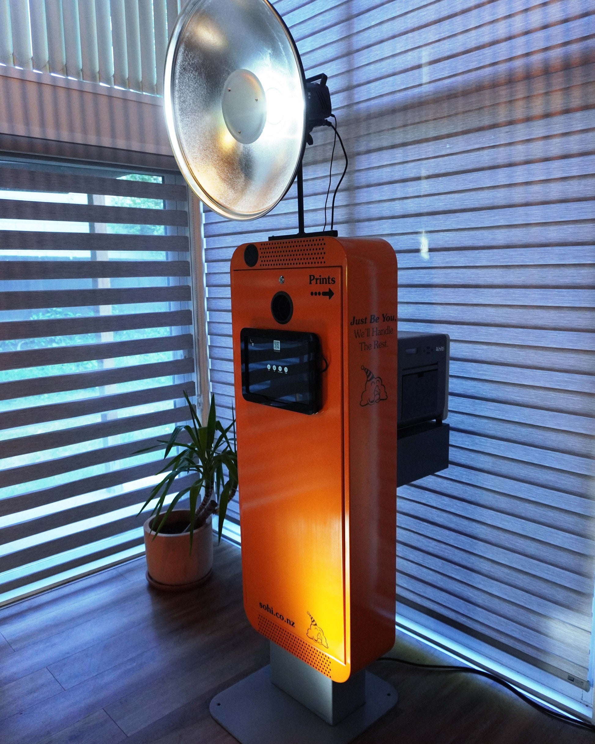 Rental: The 'Orange Box' Photobooth (Christchurch) Sohi NZ